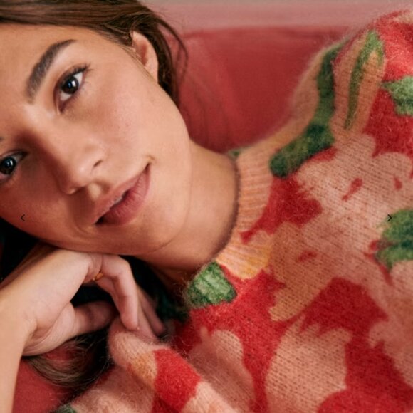 Sèzane | May Jumper Sweater in Orange Floral - Picture 3 of 6